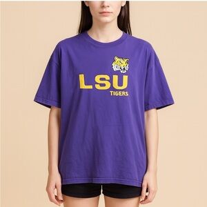 LSU Tigers Purple Graphic T-Shirt Size Large